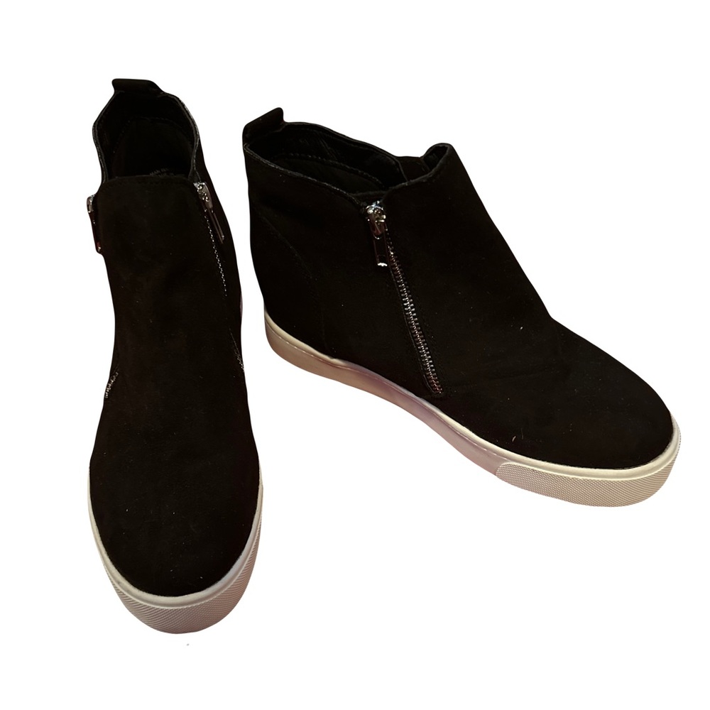 soda wedge sneaker